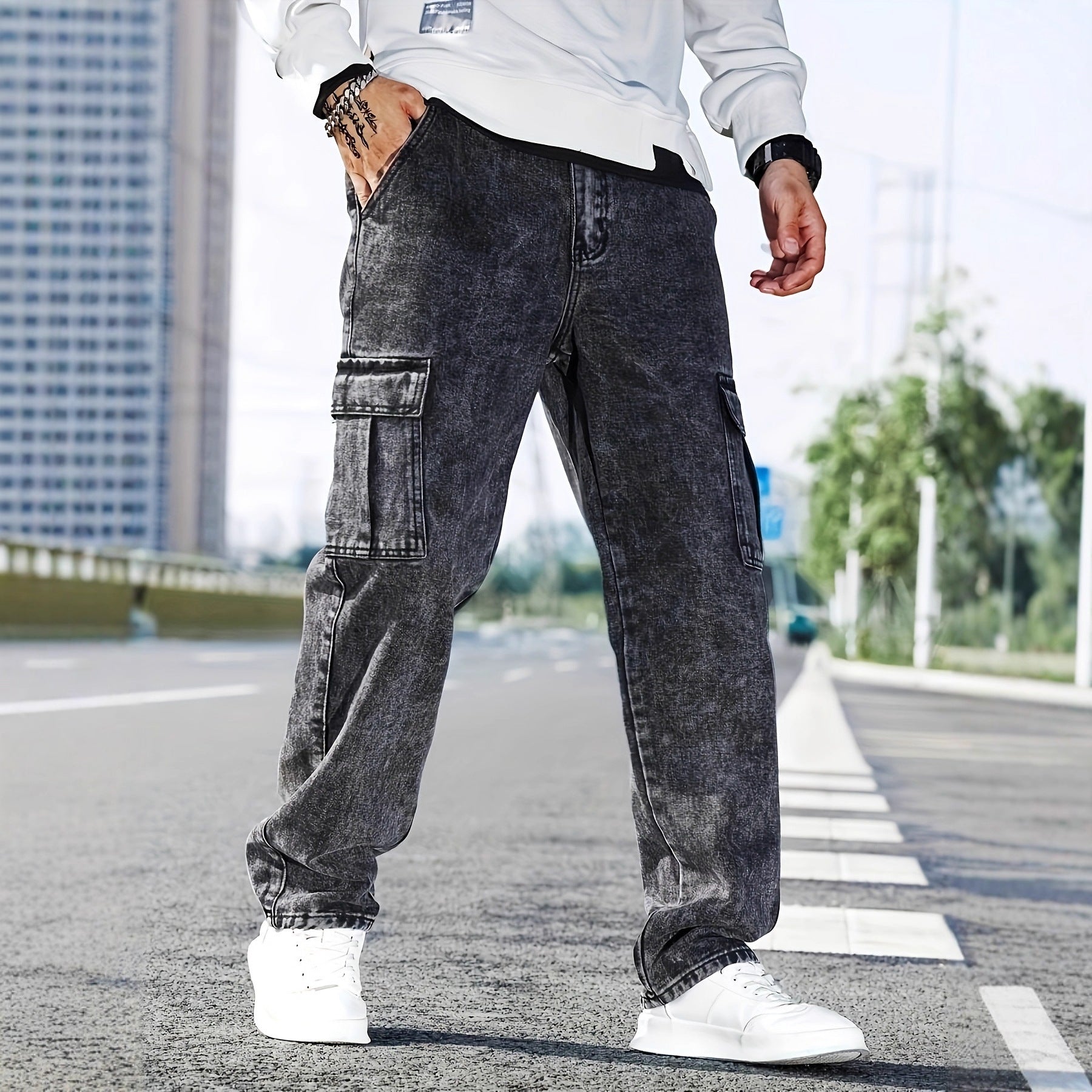 Loose-fit Multi-pocket Fashionable Street-style Men's Workwear Denim Jeans